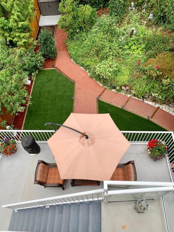 Beautiful Modern Suite North Vancouver Extérieur photo