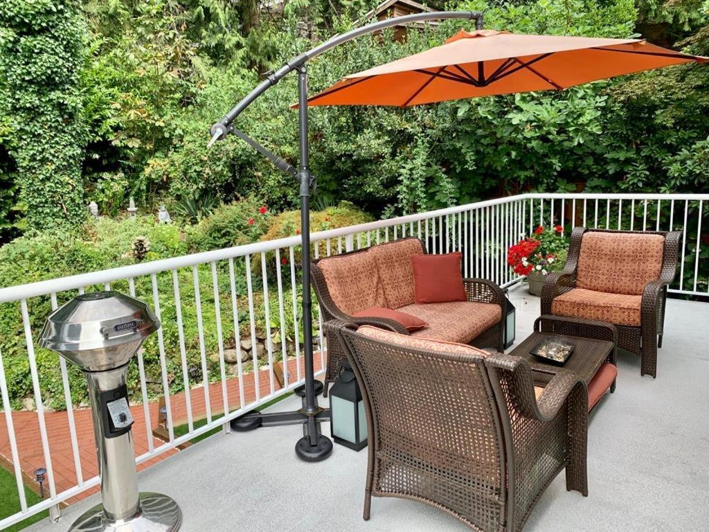 Beautiful Modern Suite North Vancouver Extérieur photo