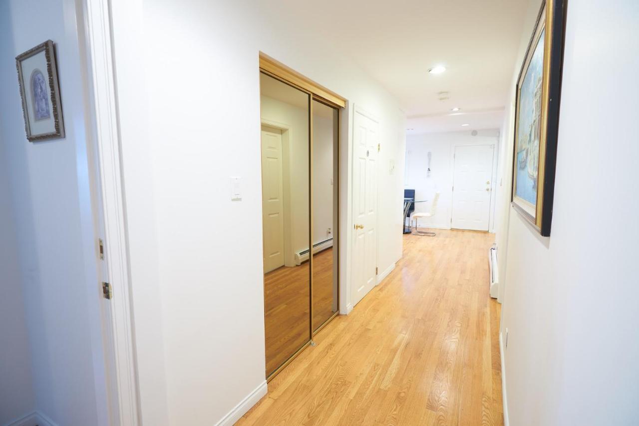 Beautiful Modern Suite North Vancouver Extérieur photo